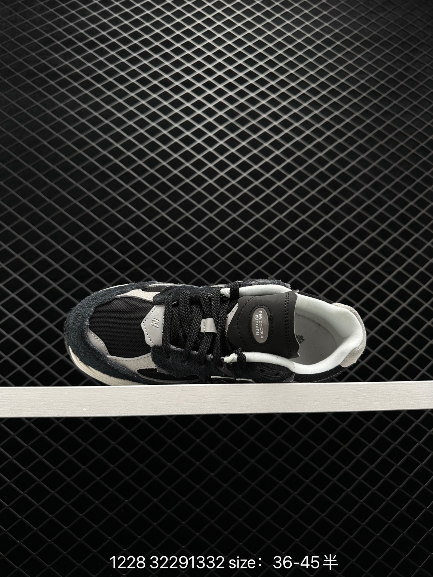 New Balance   ML2002RBA